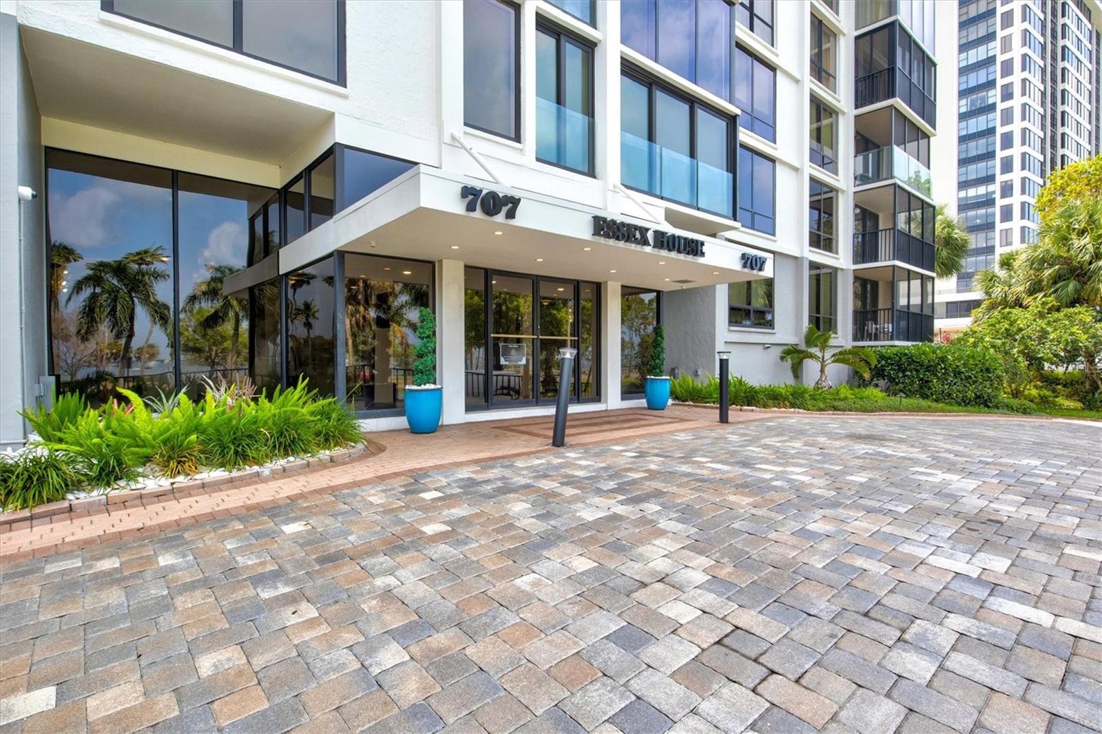 707 S GULFSTREAM AVE #906