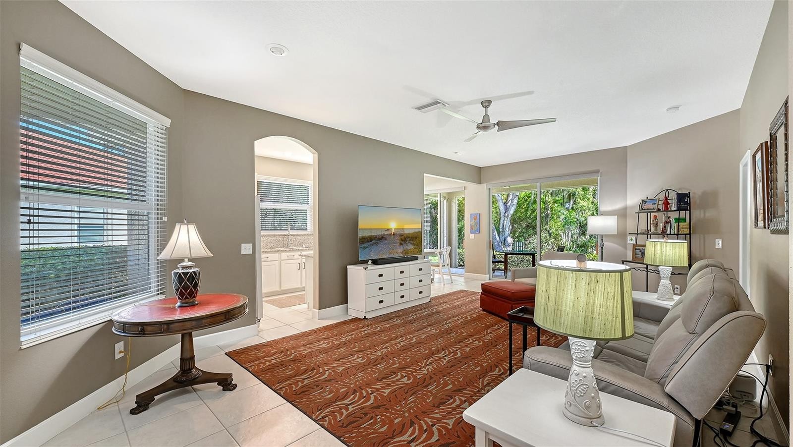 4451 KARIBA LAKE TER