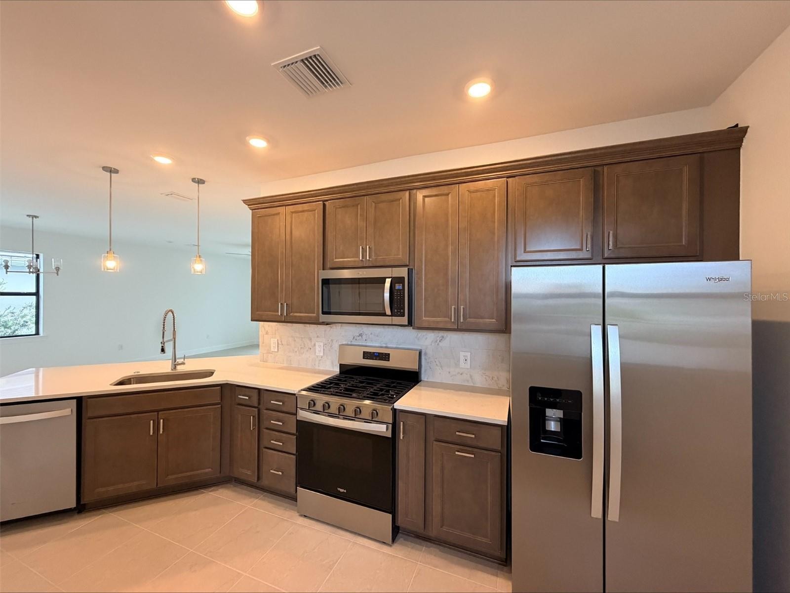 18820 INDIAN ROCK PL