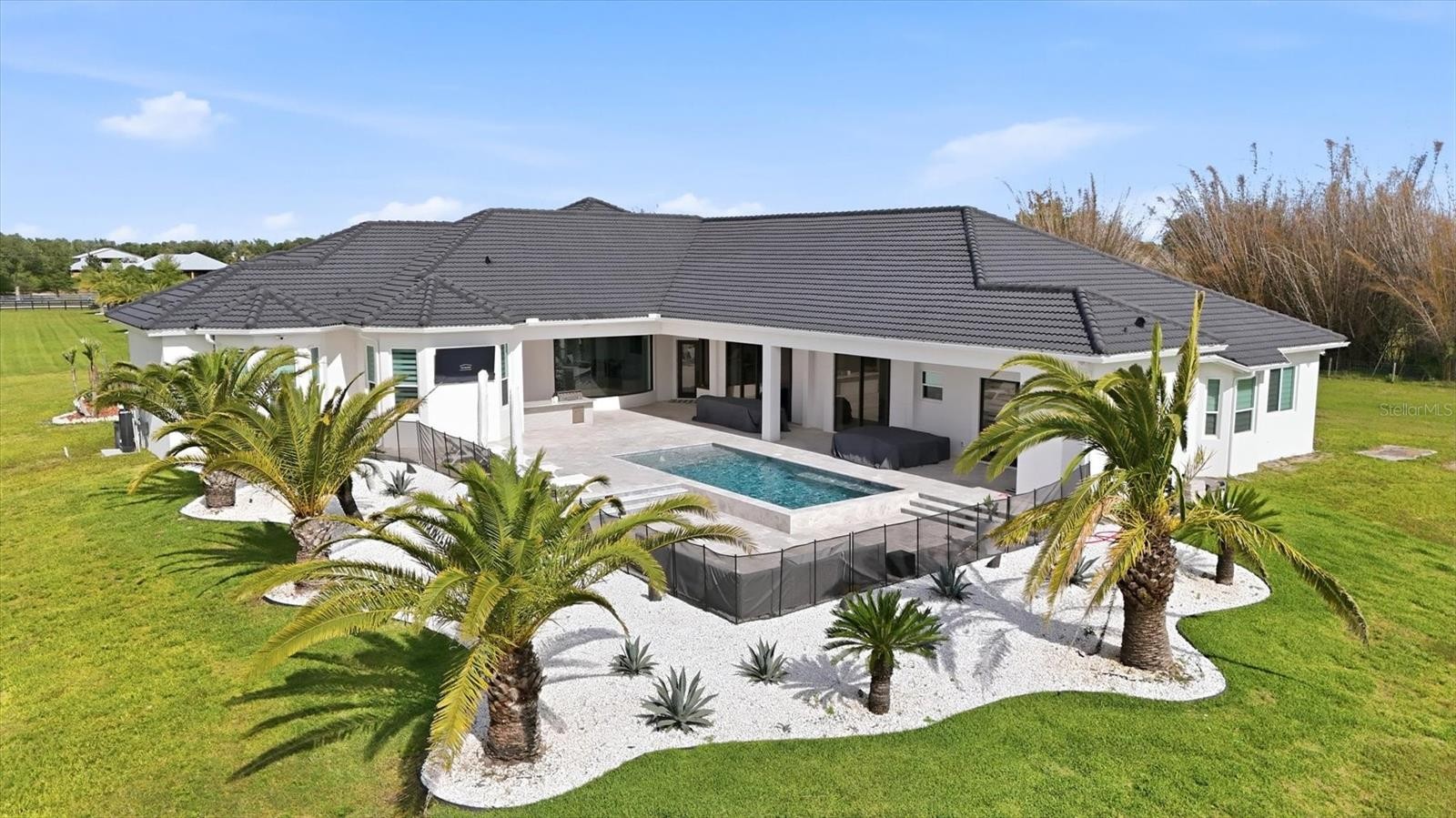 14325 MJ RD