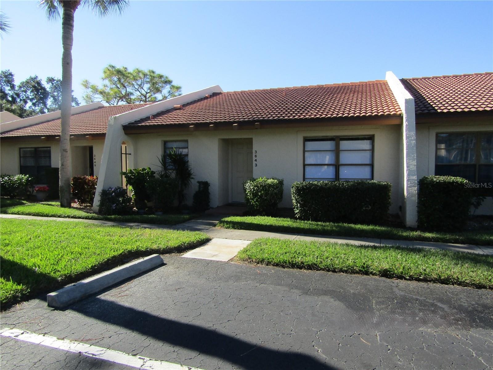 3643 Longmeadow #32 Sarasota Florida 34235