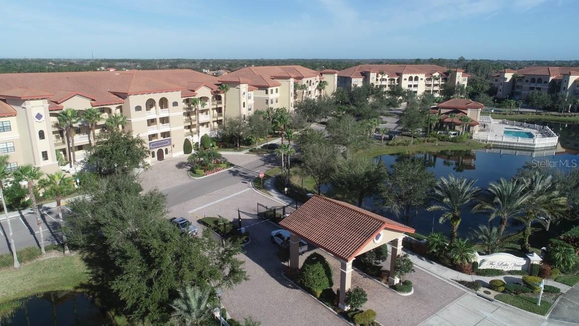 7612 LAKE VISTA CT #308