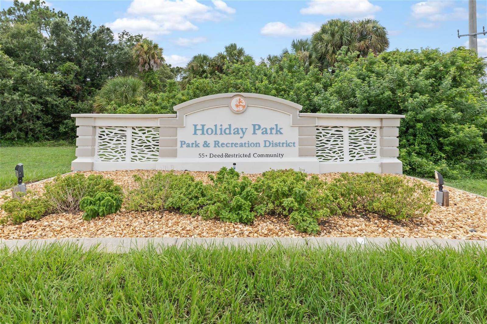 5696 HOLIDAY PARK BLVD