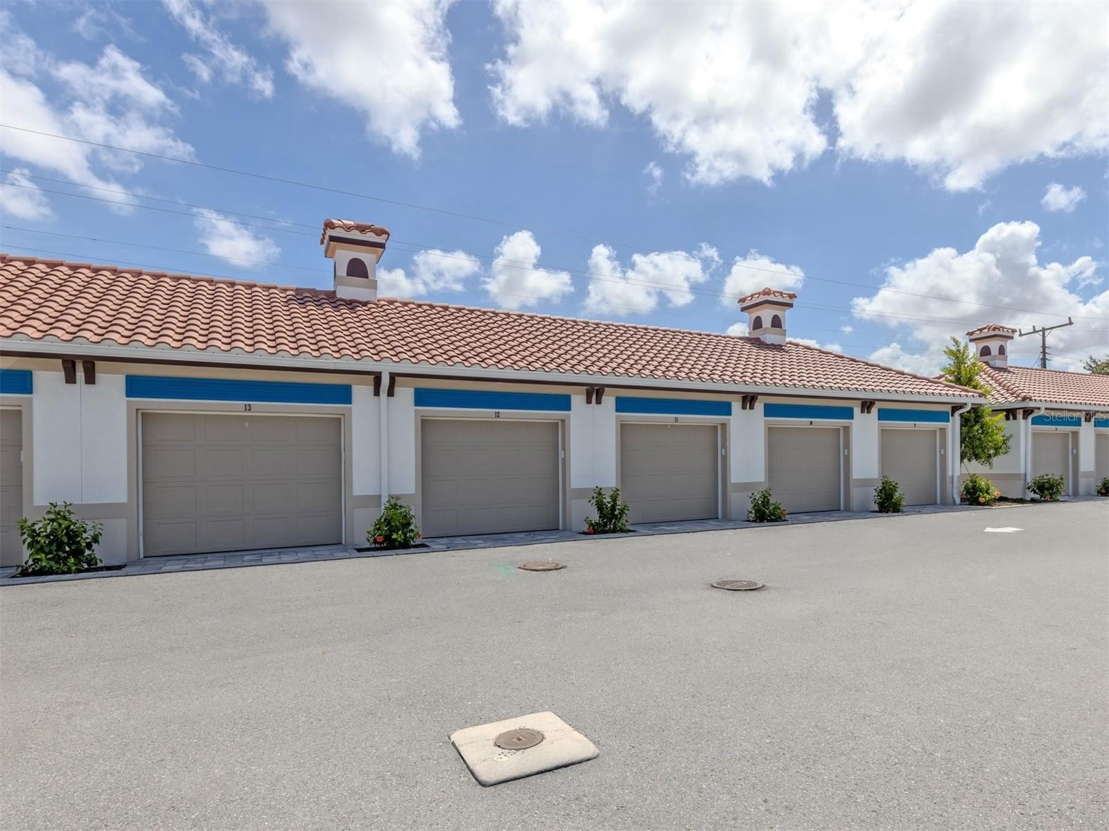 787 S. TAMIAMI TRAIL #303