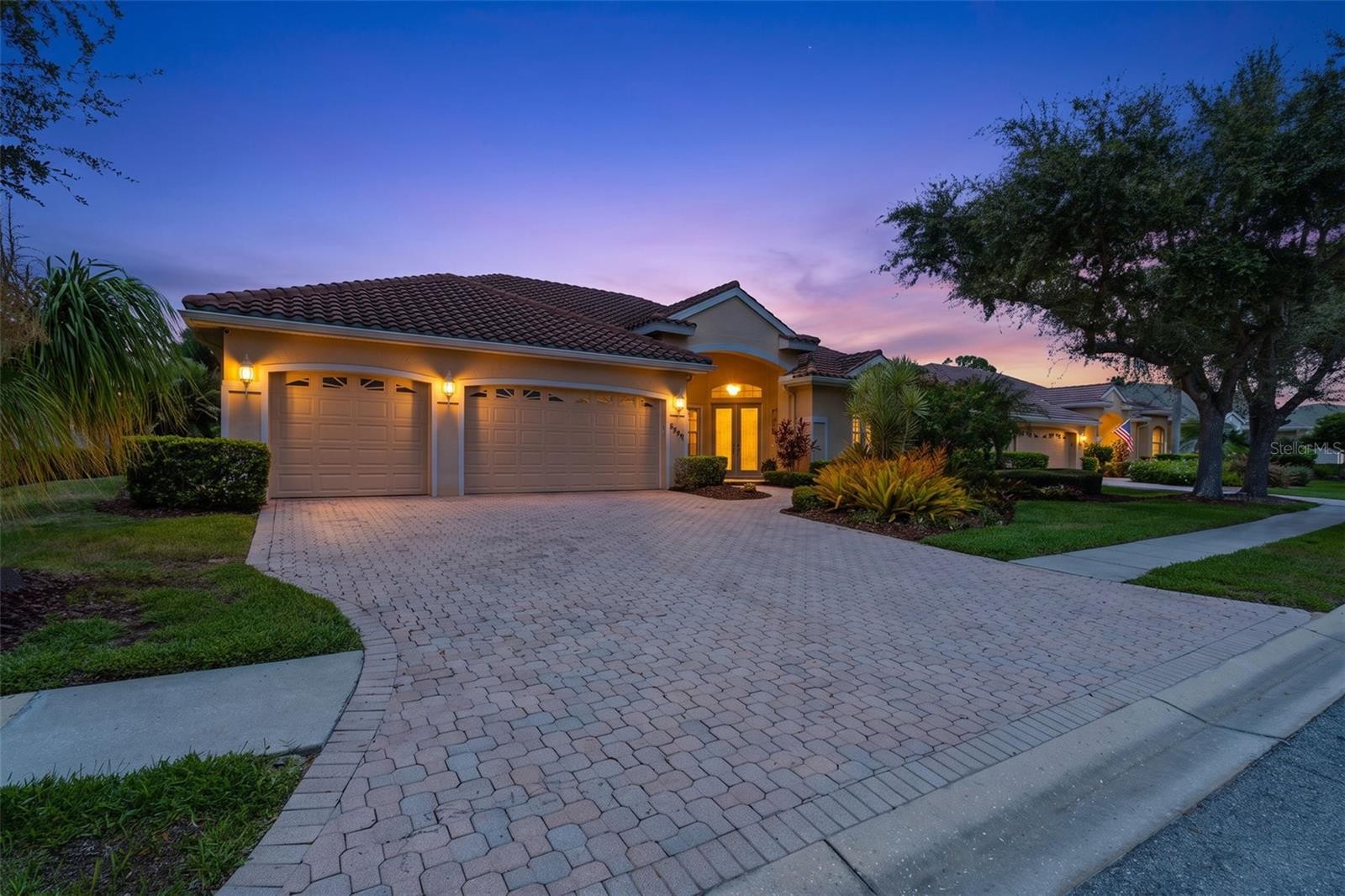 6803 COYOTE RIDGE CT