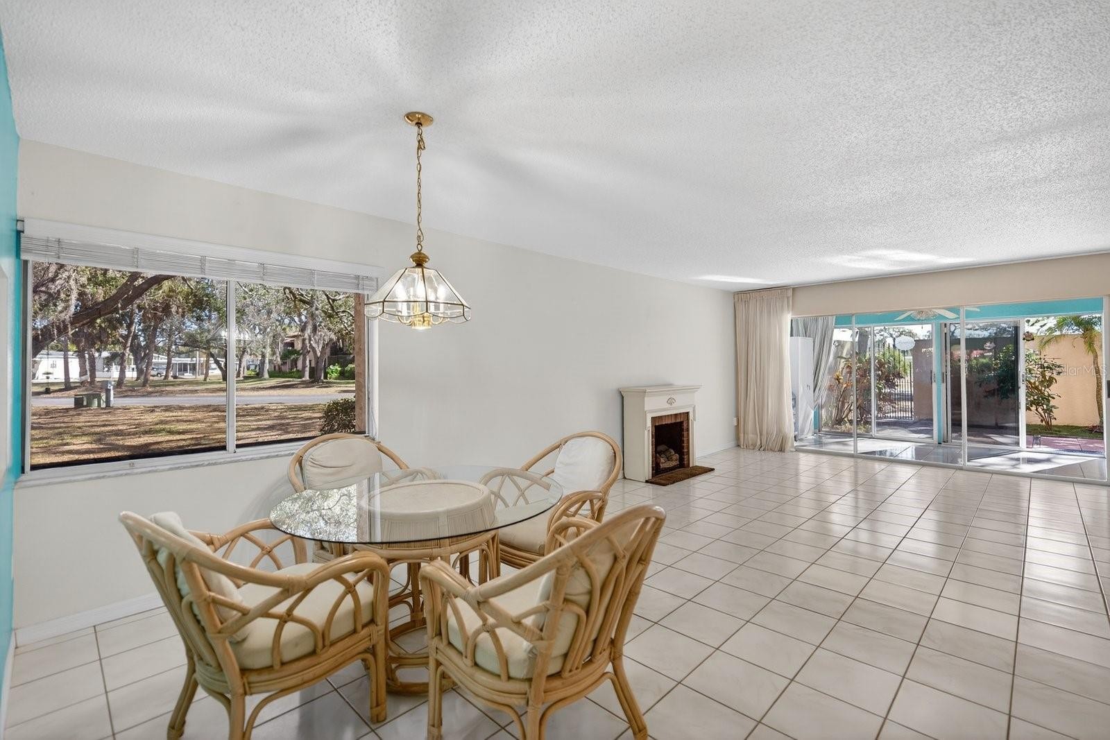 1111 W FAITH CIR #1003