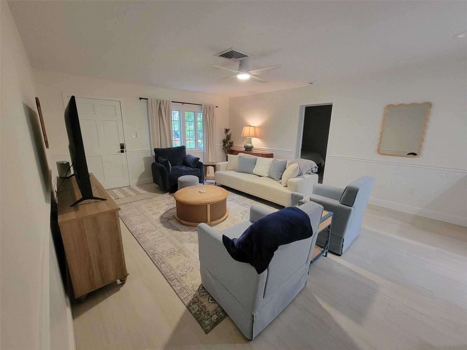 323 MADISON DR
