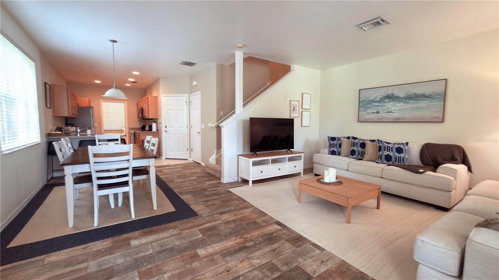 3880 82ND AVENUE CIR E #101