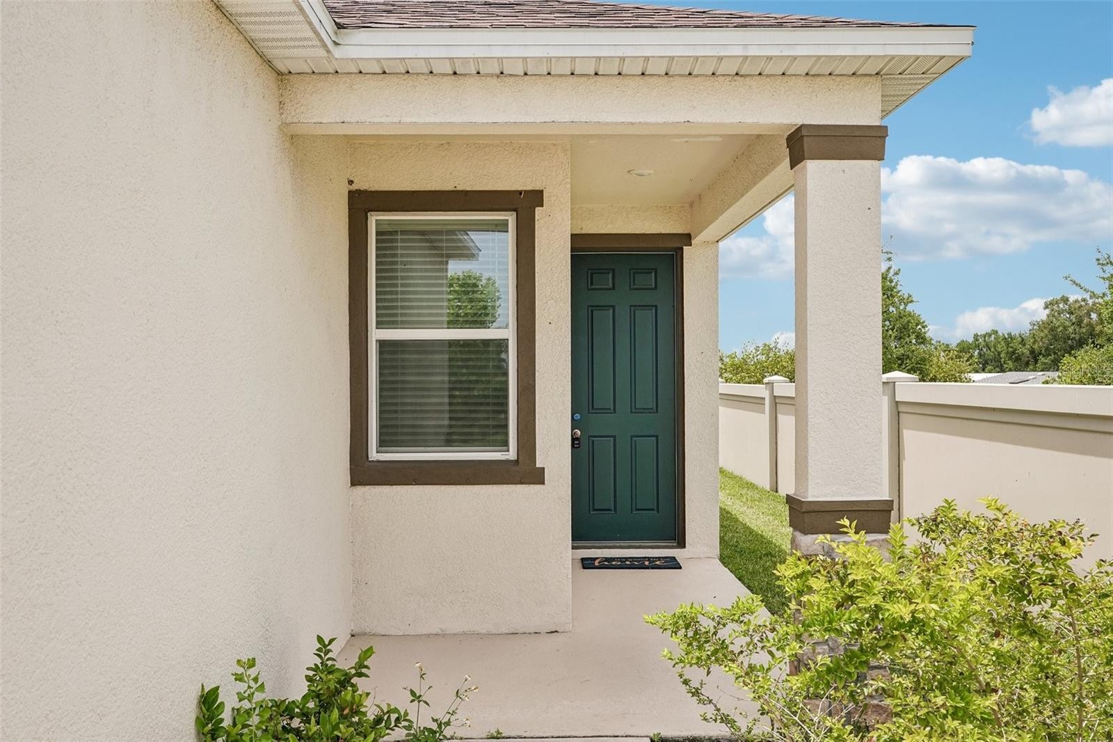 2896 89TH STREET CIR E
