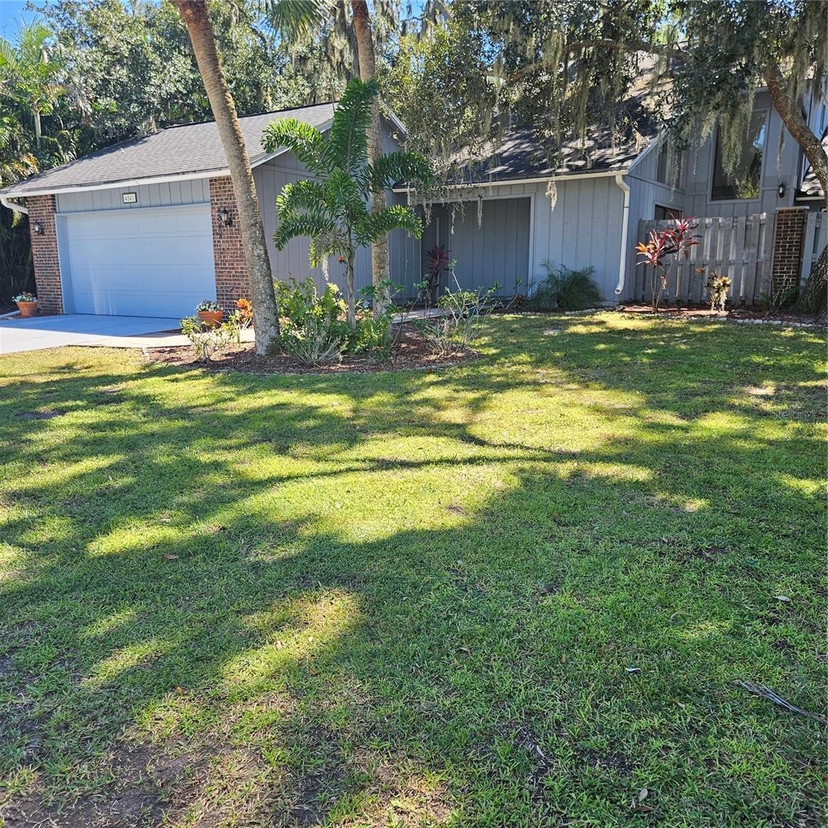 4841 HAWKSHEAD PARK