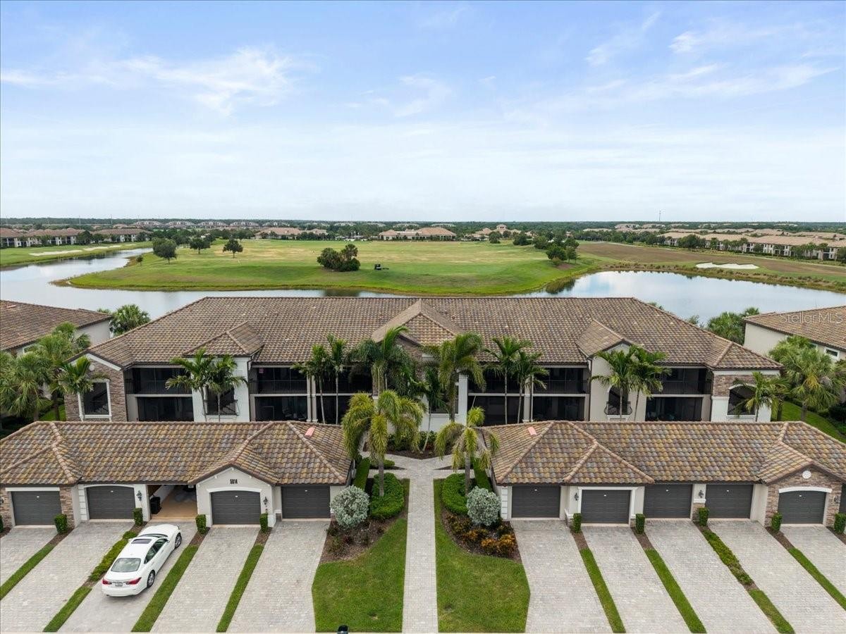 5614 PALMER CIR #204