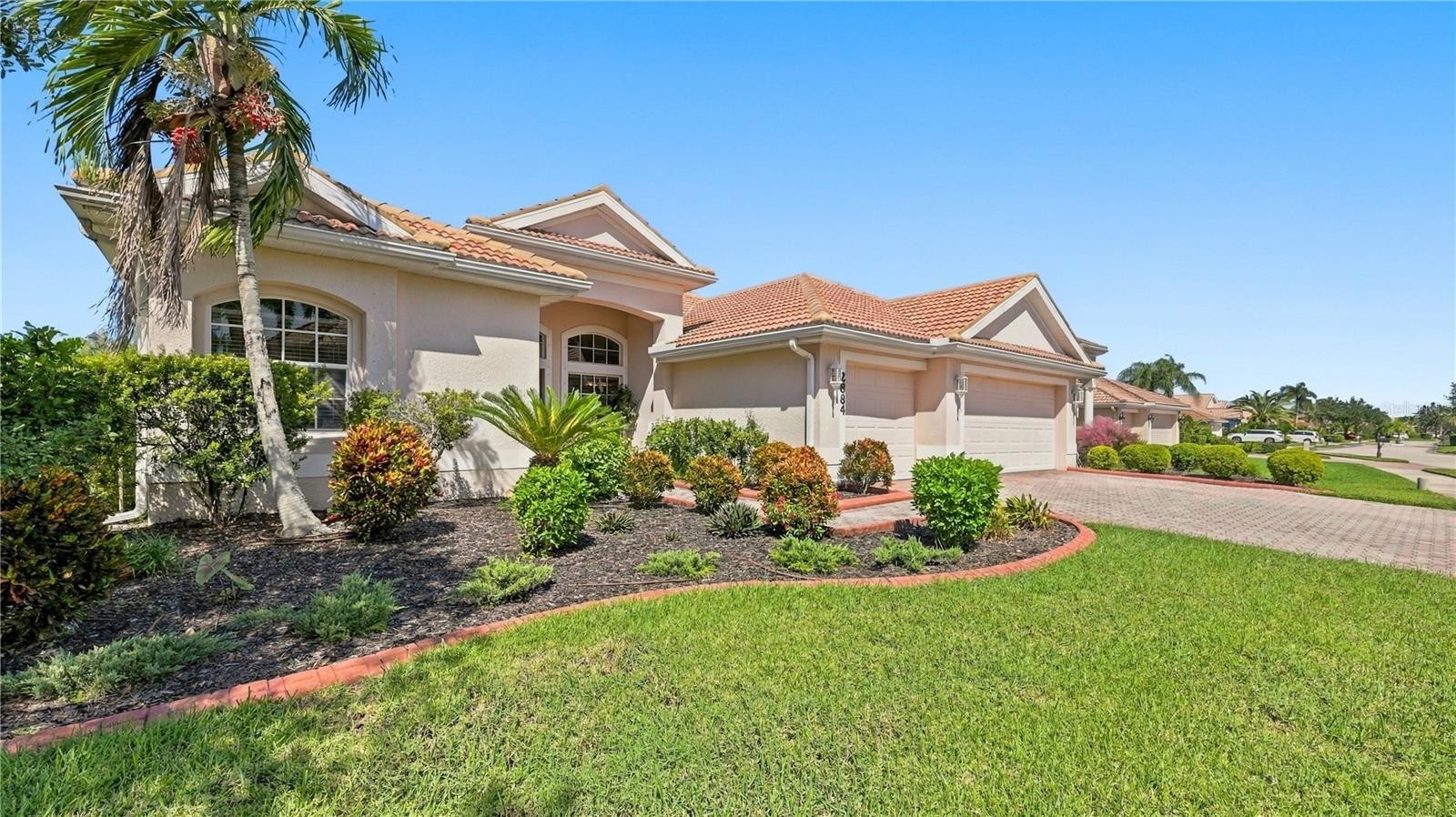 2884 GRAZELAND DR