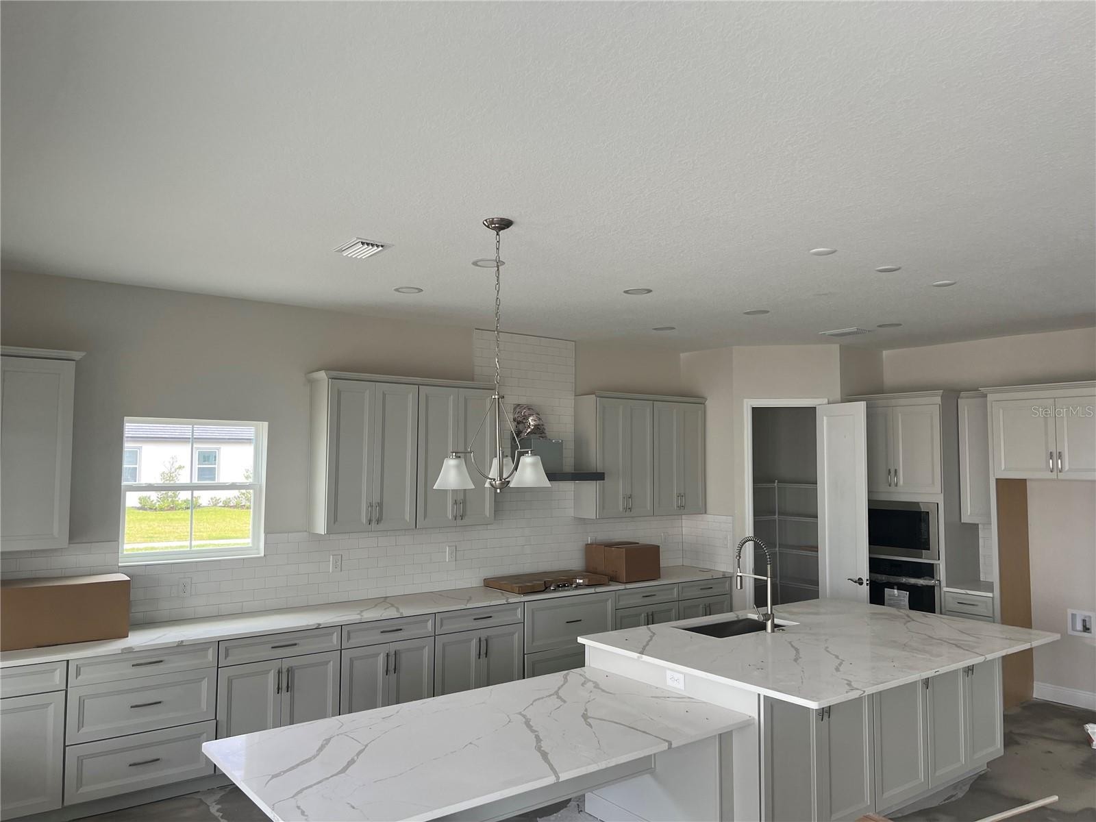 10245 CROSS RIVER TRL