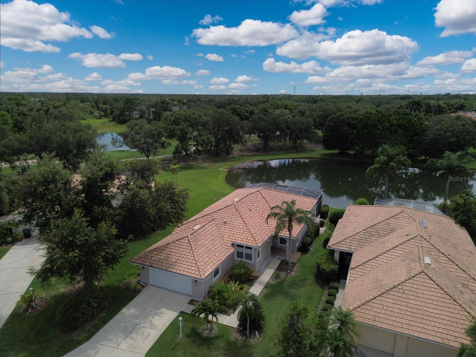 6726 HICKORY HAMMOCK CIR