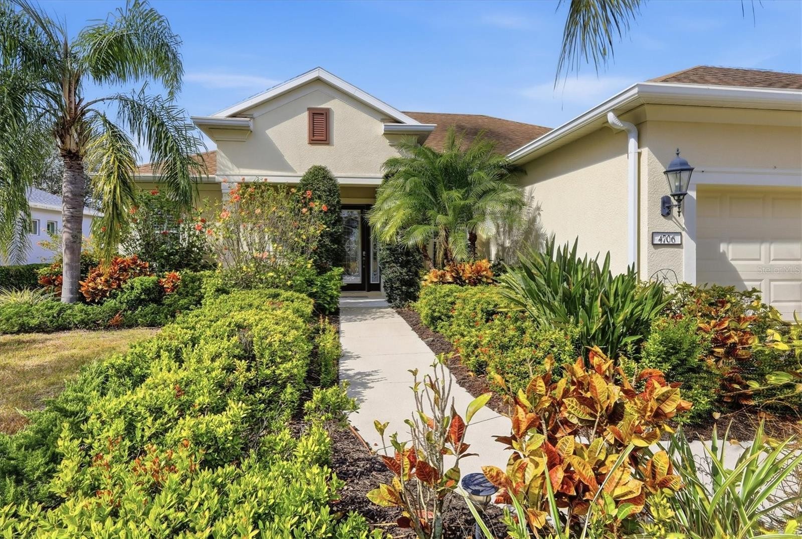 4706 SENECA PARK TRL