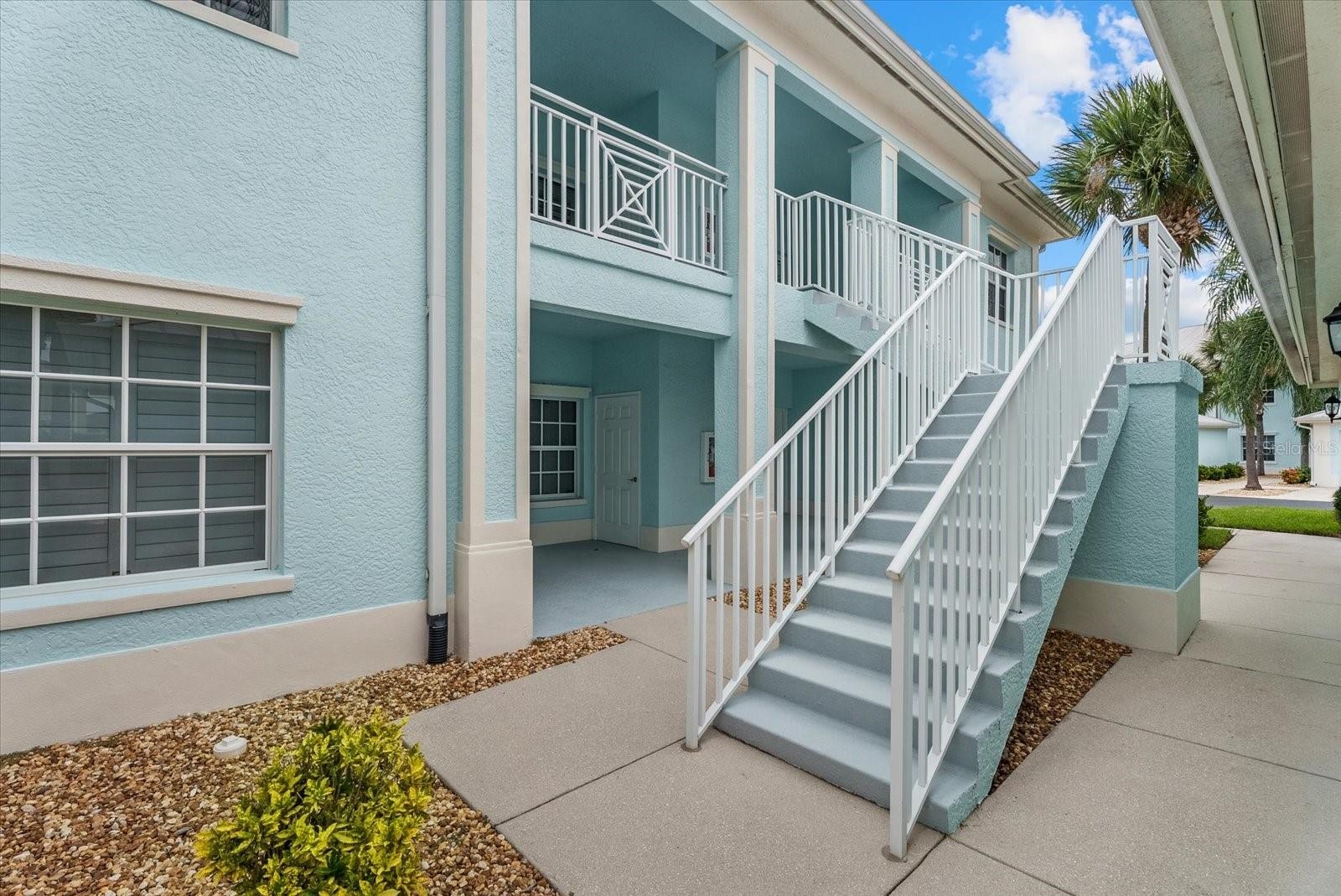 5768 SABAL TRACE DR #203