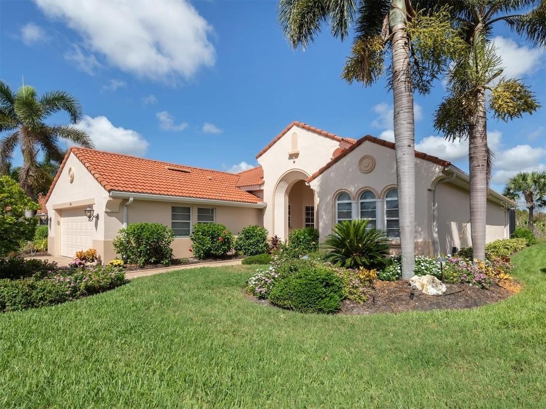 194 MONTELLUNA DR