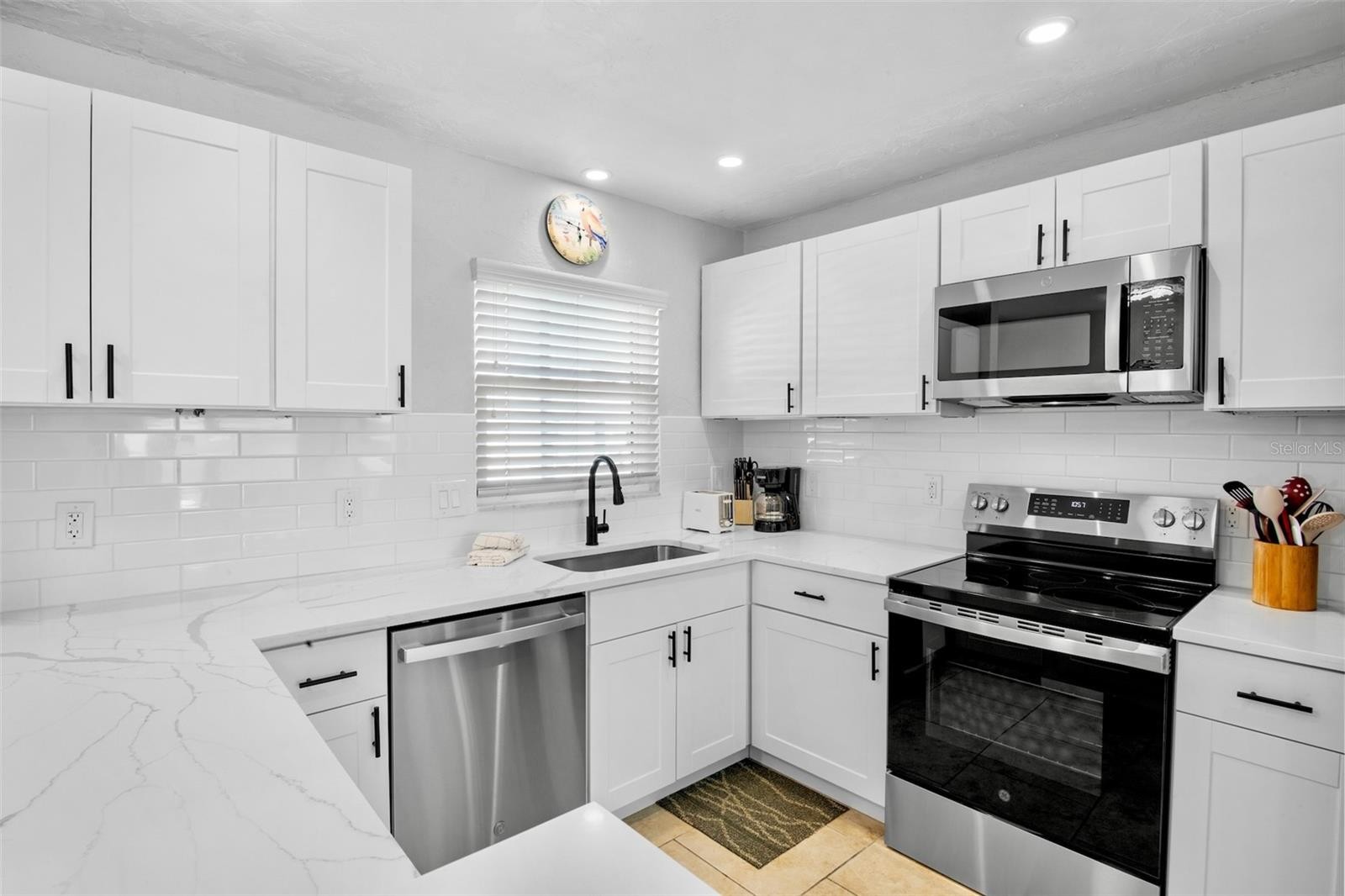 5830 MIDNIGHT PASS RD #93