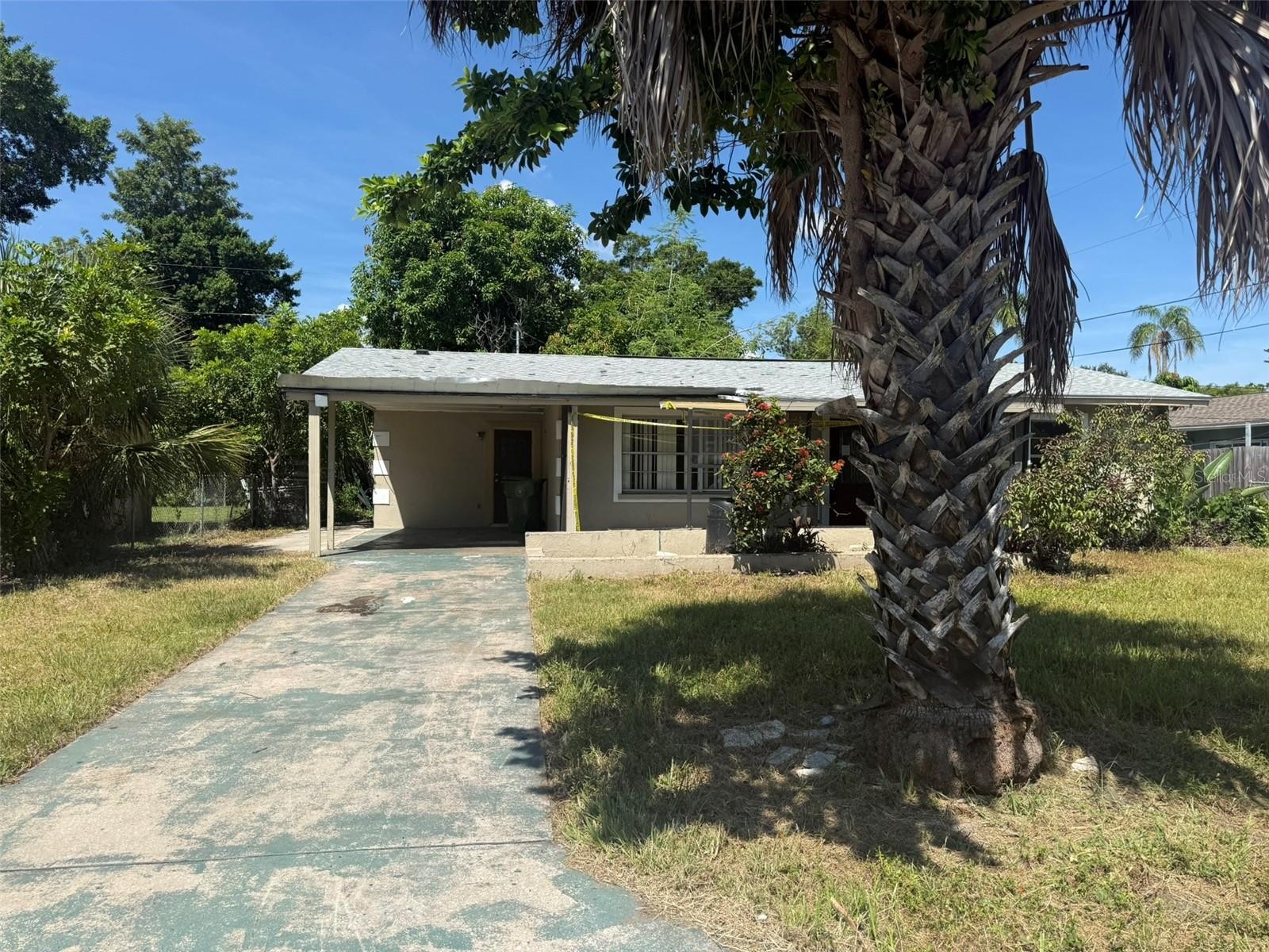 816 17TH CT E