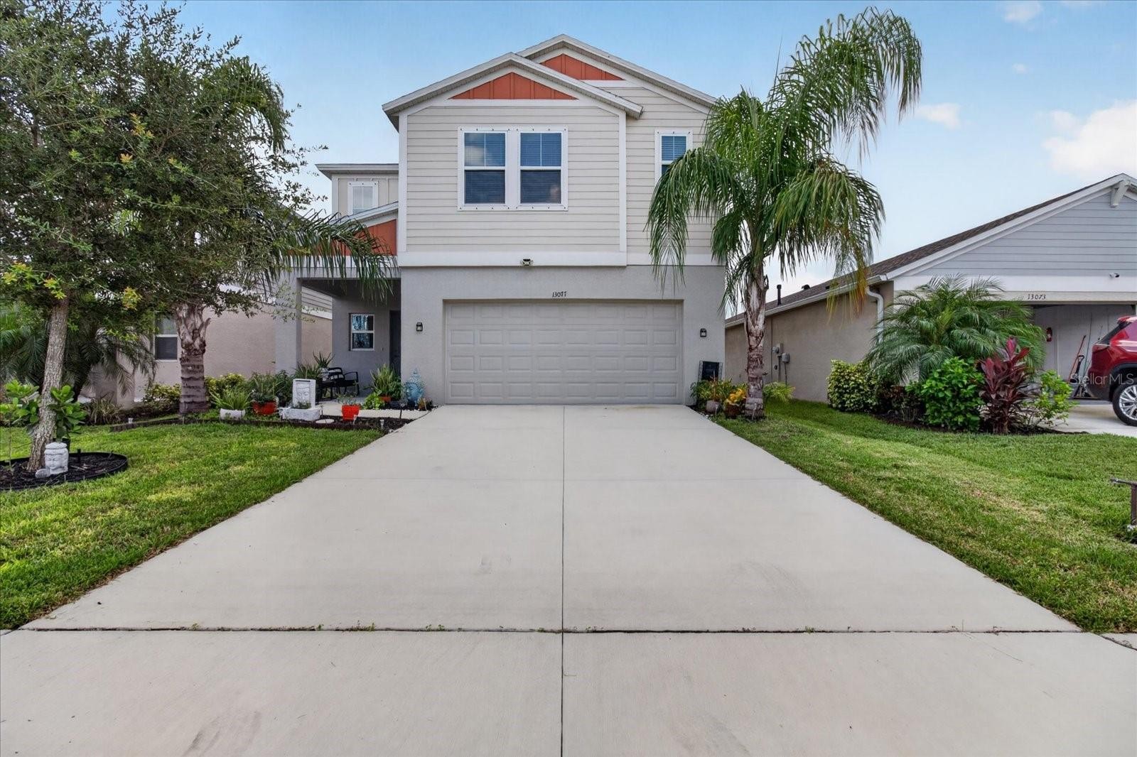 13077 OAK HILL WAY