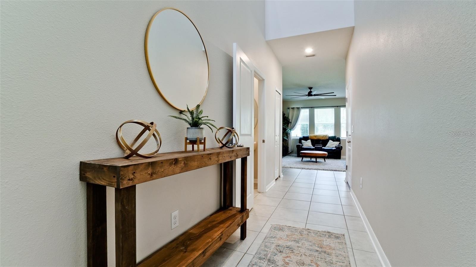 5517 LOS ROBLES CT
