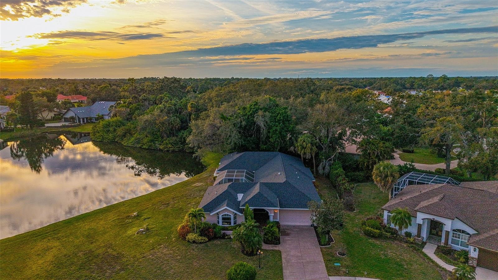 8117 MISTY OAKS BLVD