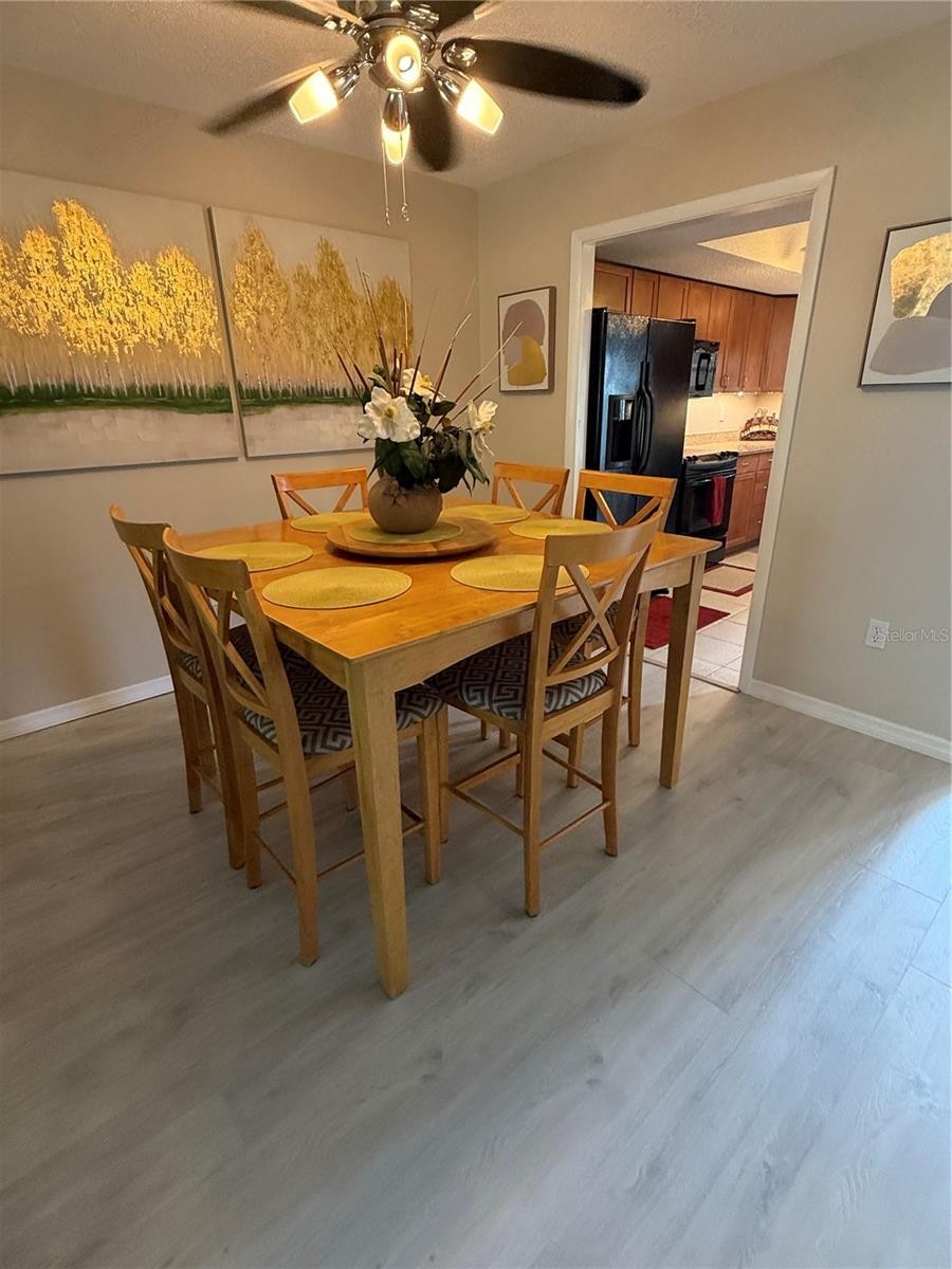 3176 LAKE BAYSHORE DR #319