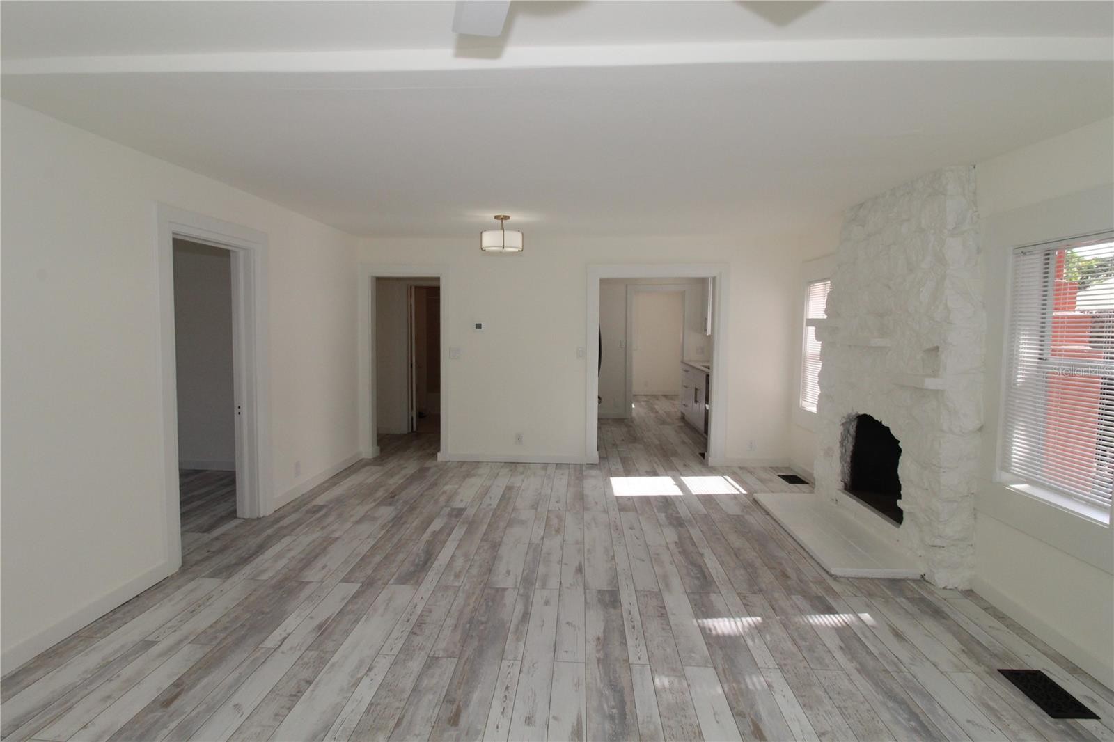 5235 CALLE DE COSTA RICA