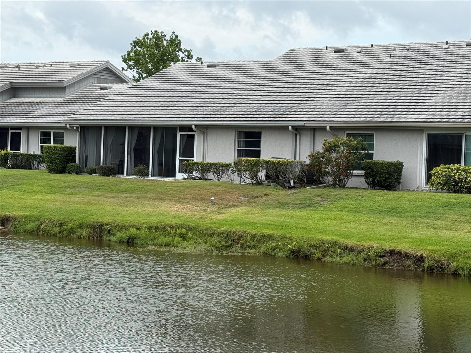 5371 CRESTLAKE BLVD #68