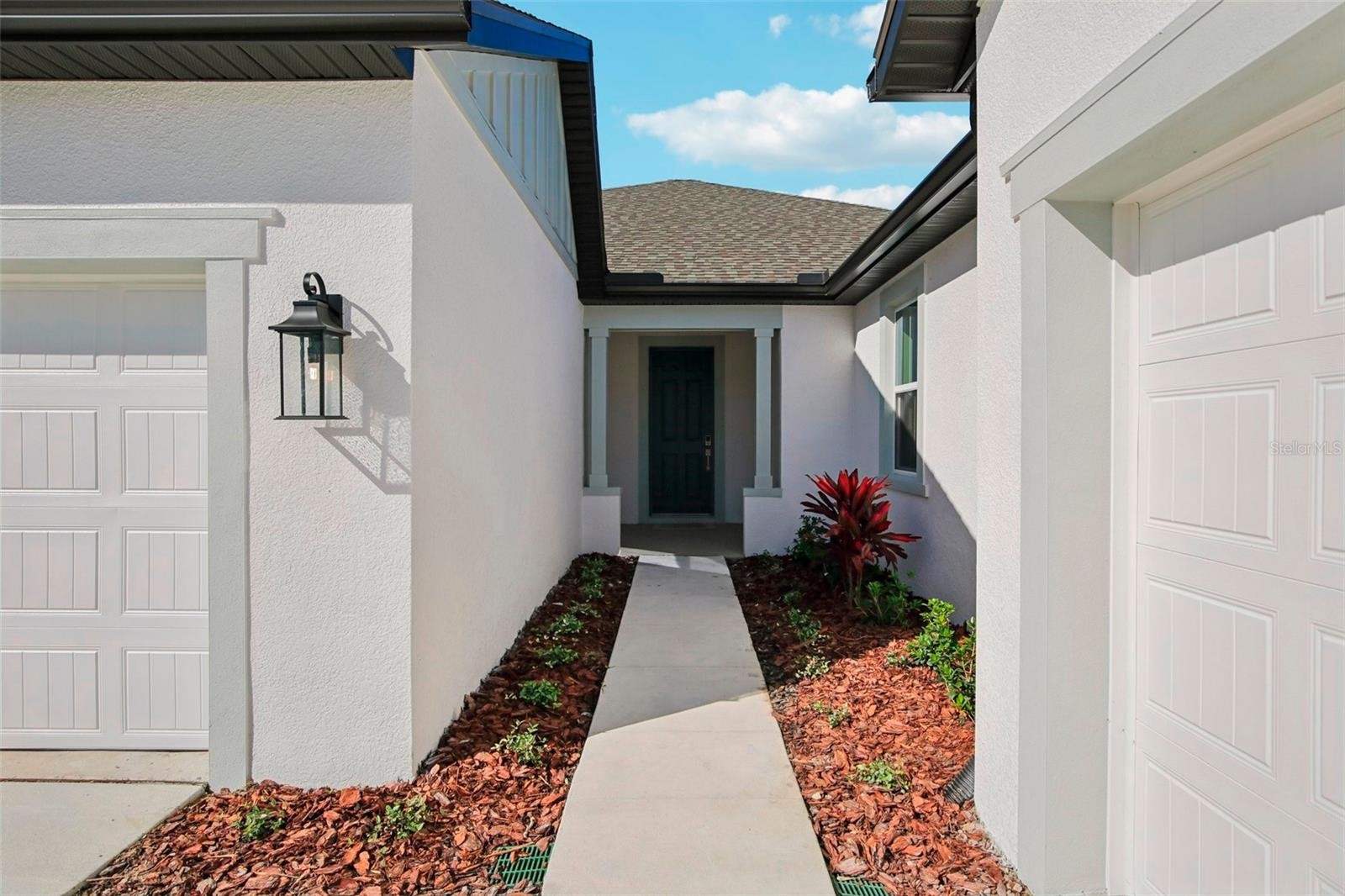 10045 HIDDEN HAMMOCK LOOP