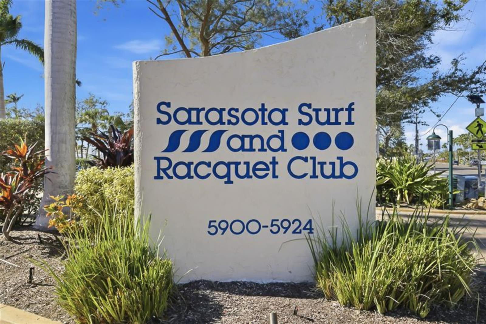 5920 MIDNIGHT PASS RD #704