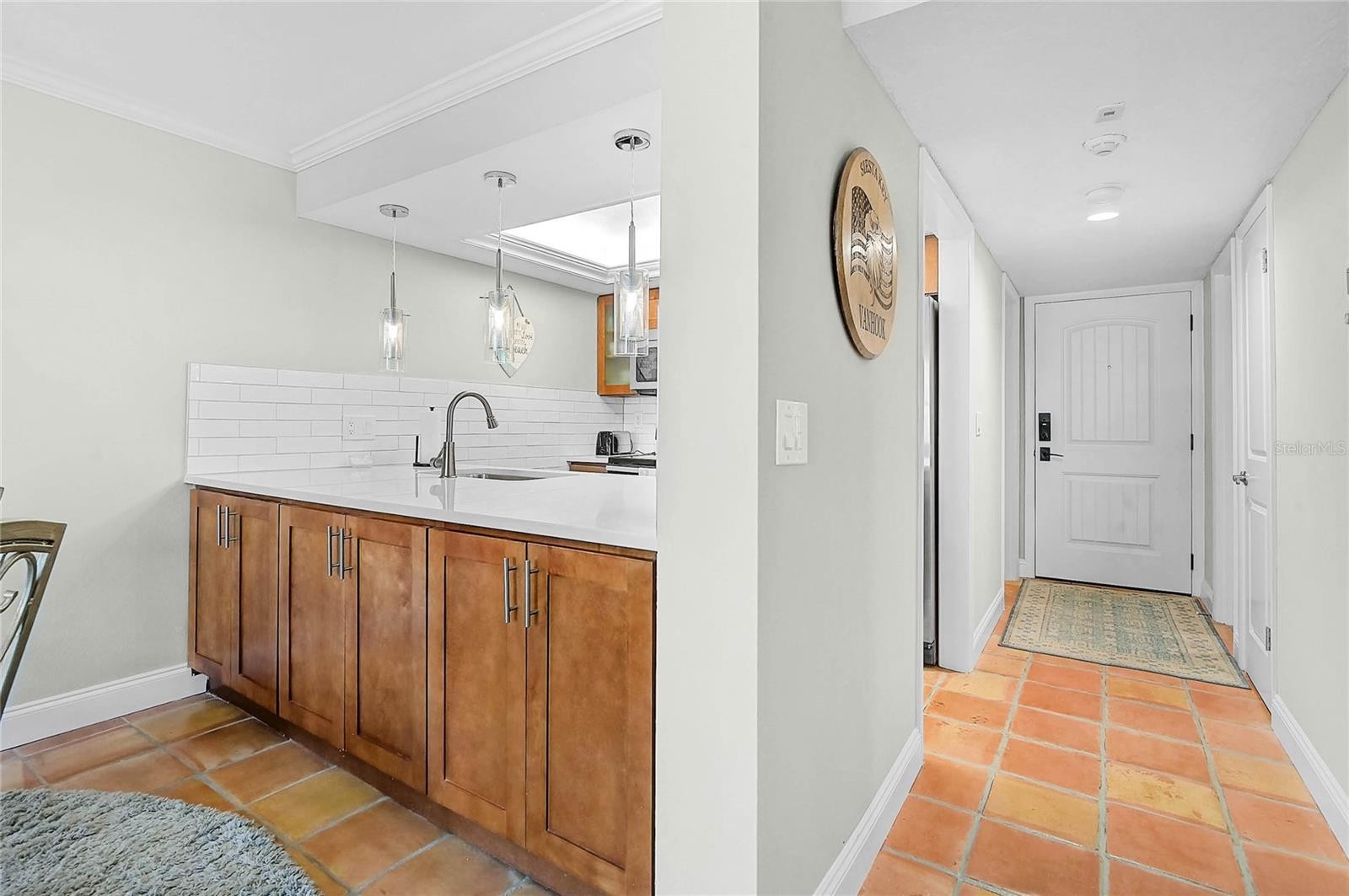 8750 MIDNIGHT PASS RD #102