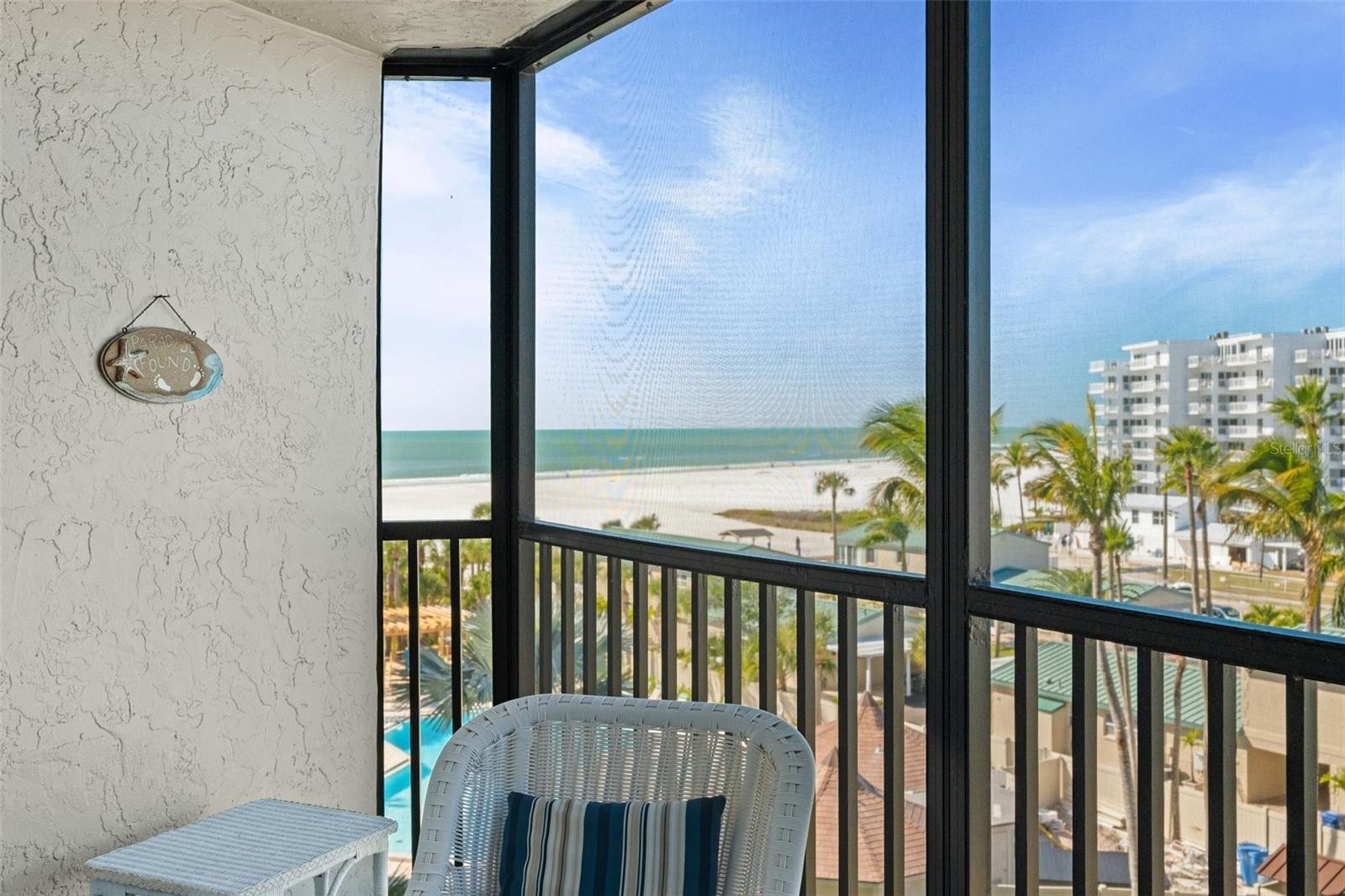 5880 MIDNIGHT PASS RD #605