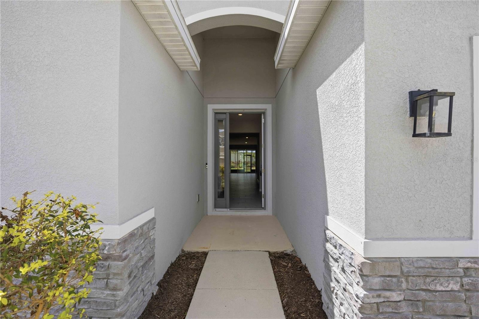 5719 WOODLAND SAGE DR