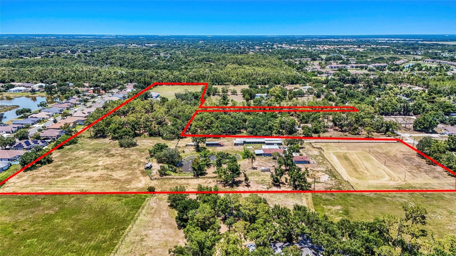 5650 CHURCHILL DOWNS RD