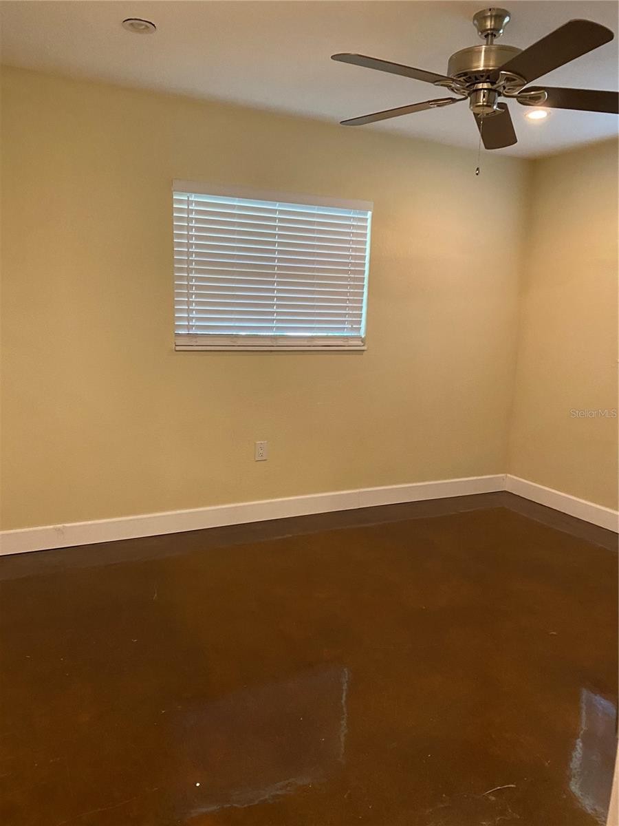 2133 BOUGAINVILLEA ST