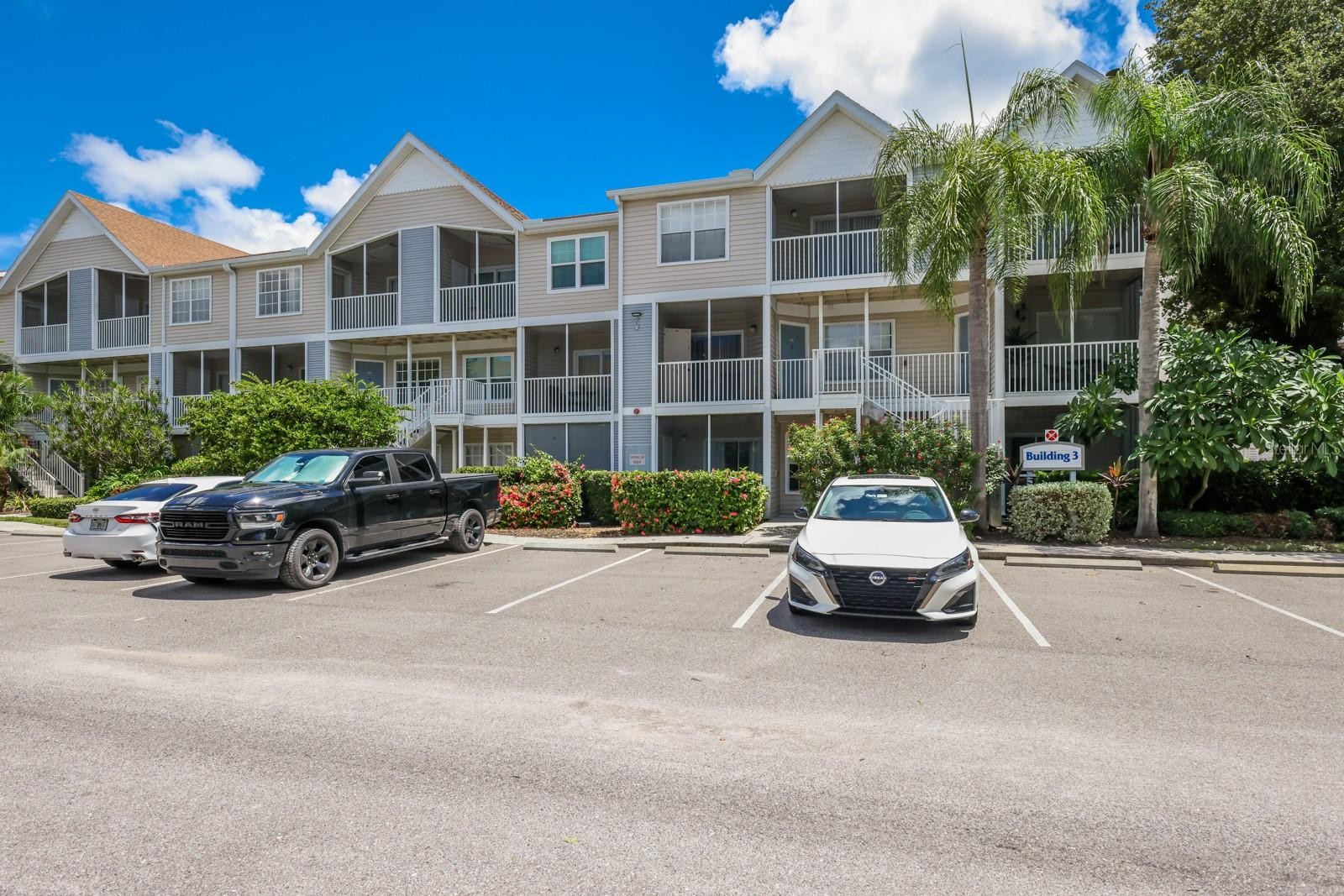 850 S TAMIAMI TRL #325