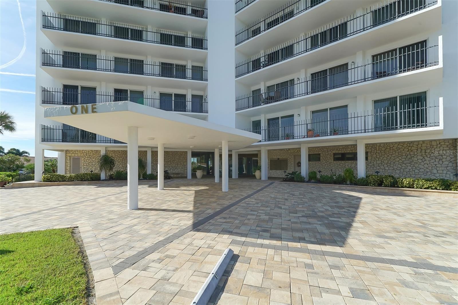 1 BENJAMIN FRANKLIN DR #93
