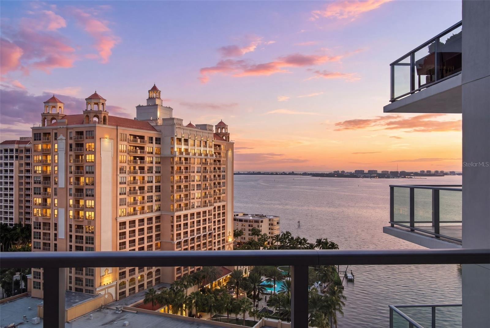 301 QUAY COMMONS #1410