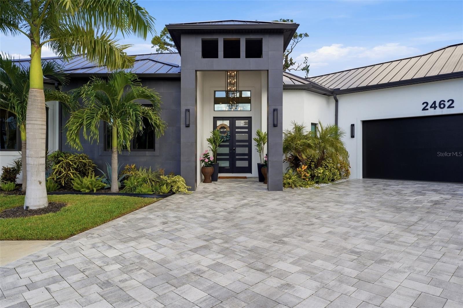 2462 MISSARA LN