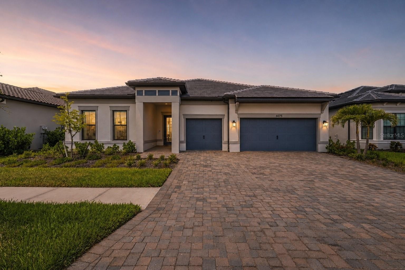 6075 SAWGRASS LAKE CT