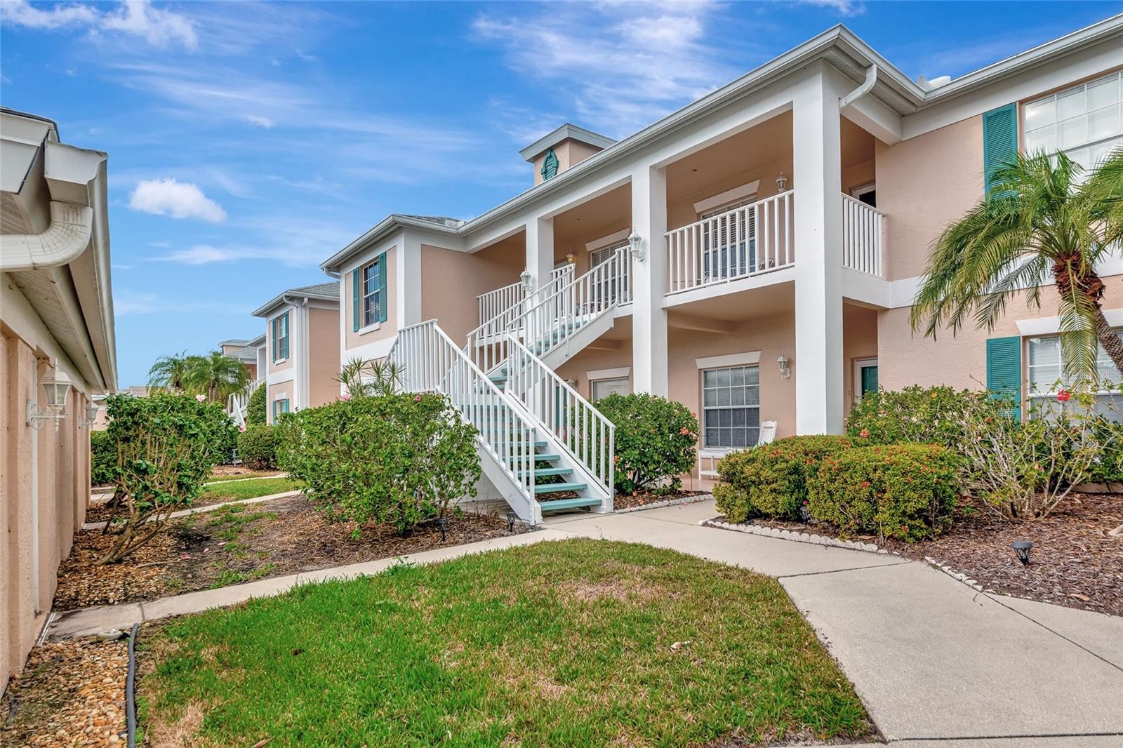 4206 CADDIE DR E #201