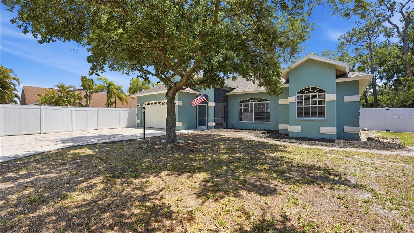 2357 APPALOOSA CIR