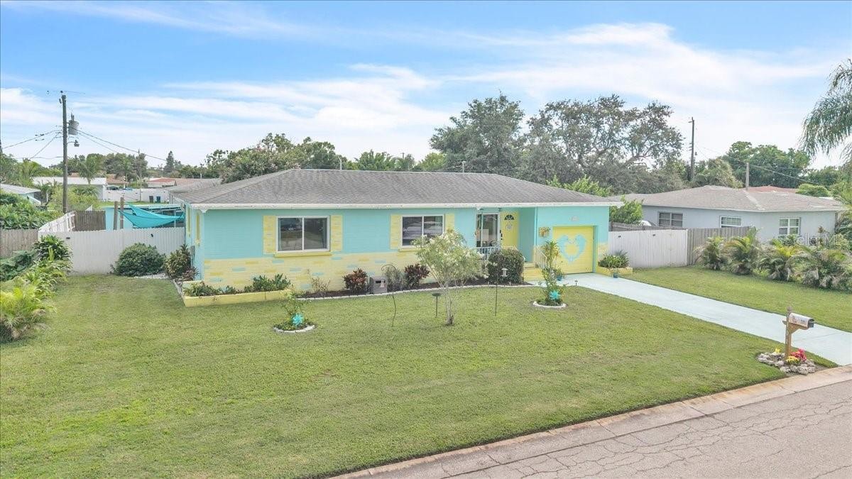 1101 LEMONWOOD AVE