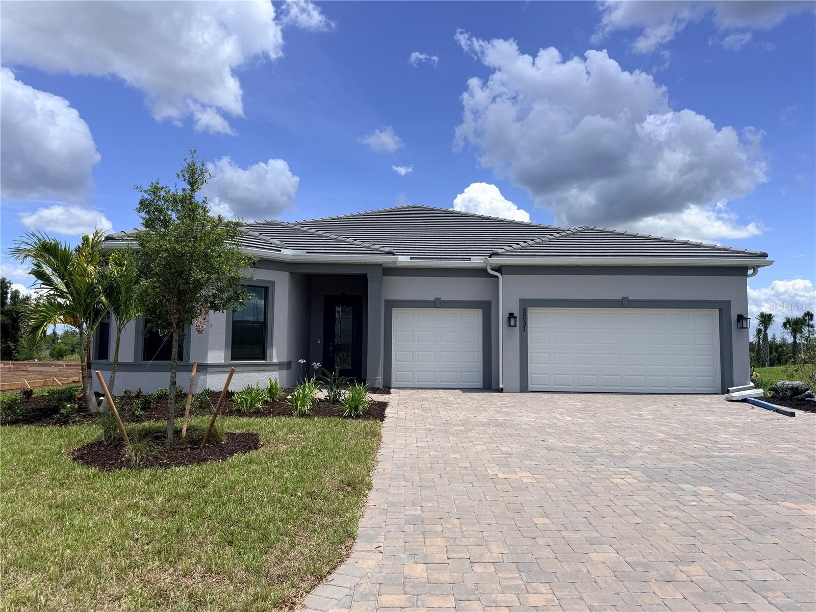 5031 GOLDEN SHORE CT