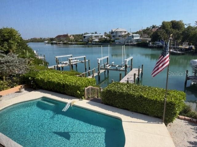 908 CASEY COVE DR