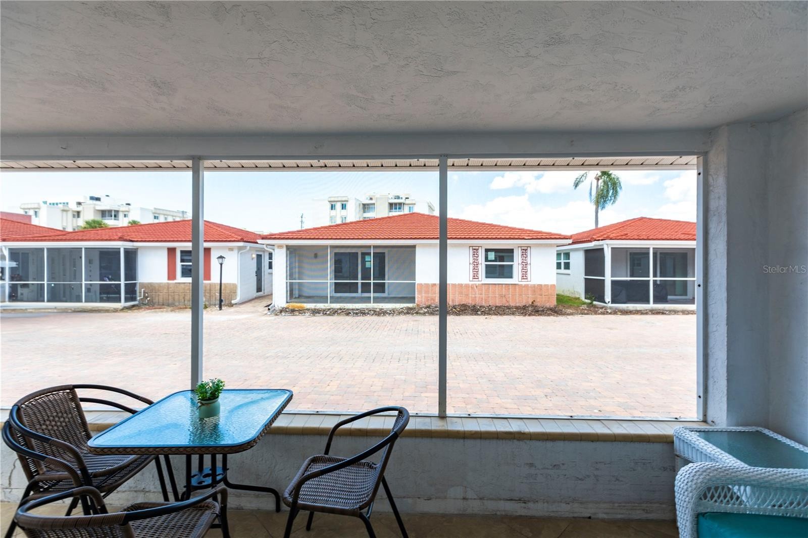 6154 MIDNIGHT PASS RD #D15