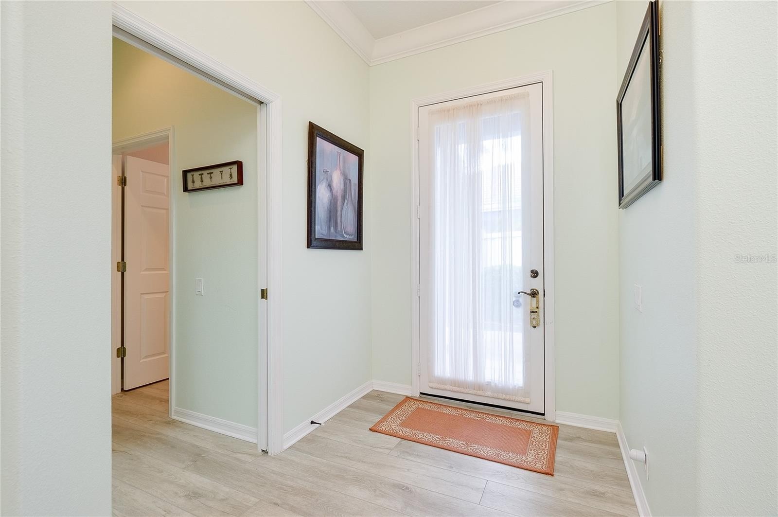 8639 54TH AVENUE CIR E