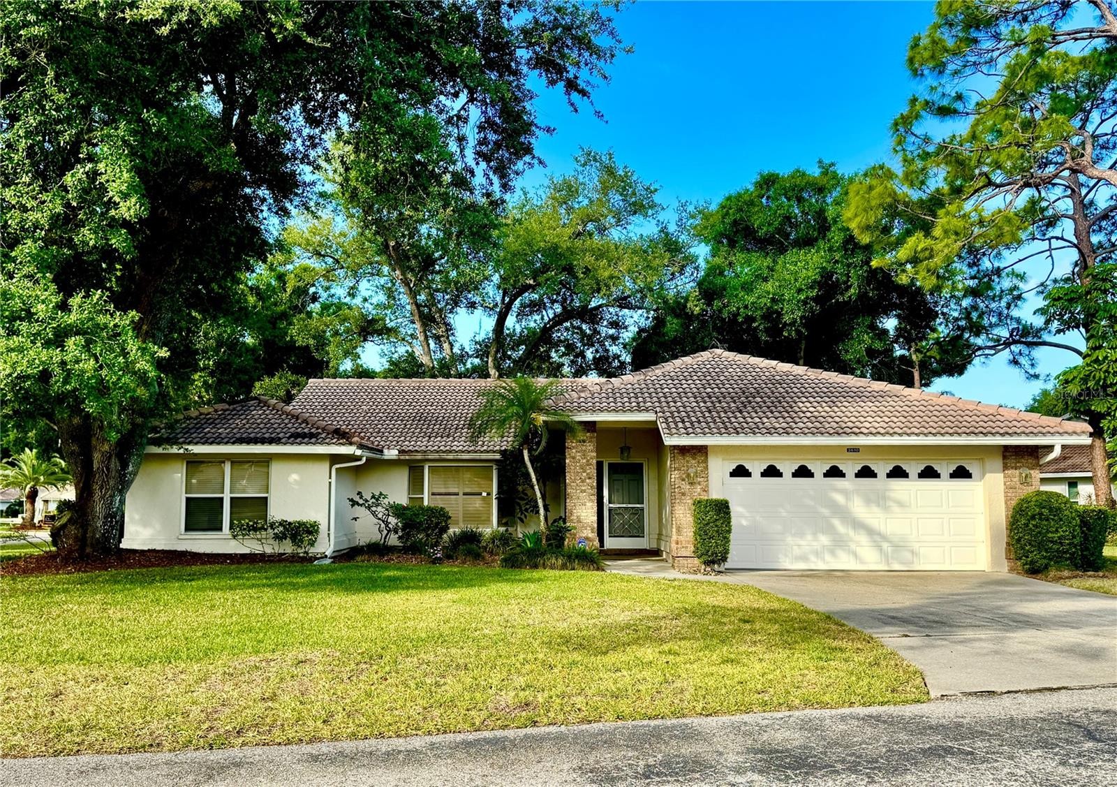 3610 GARDEN LAKES IVY