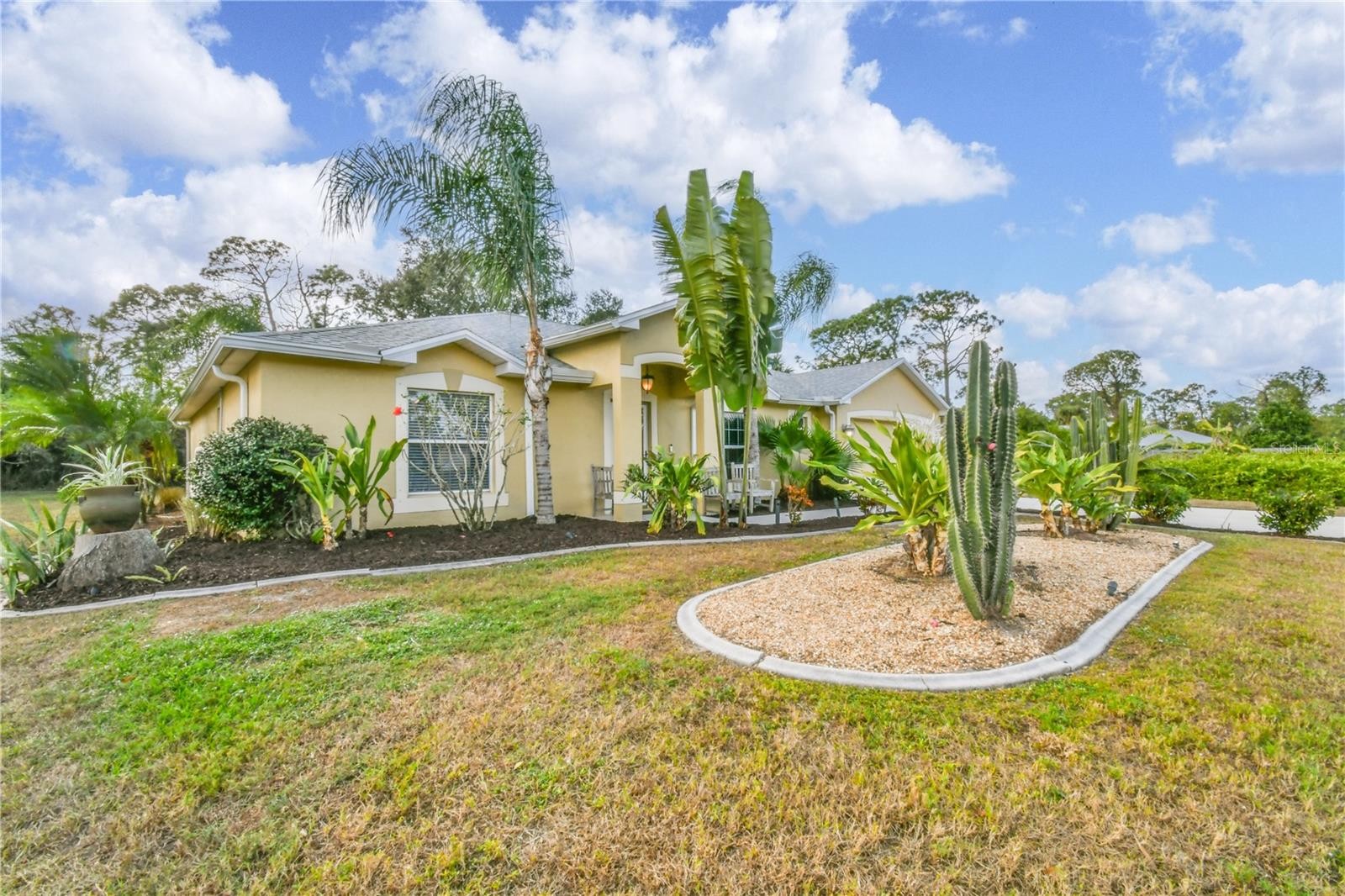 5769 E PRICE BLVD